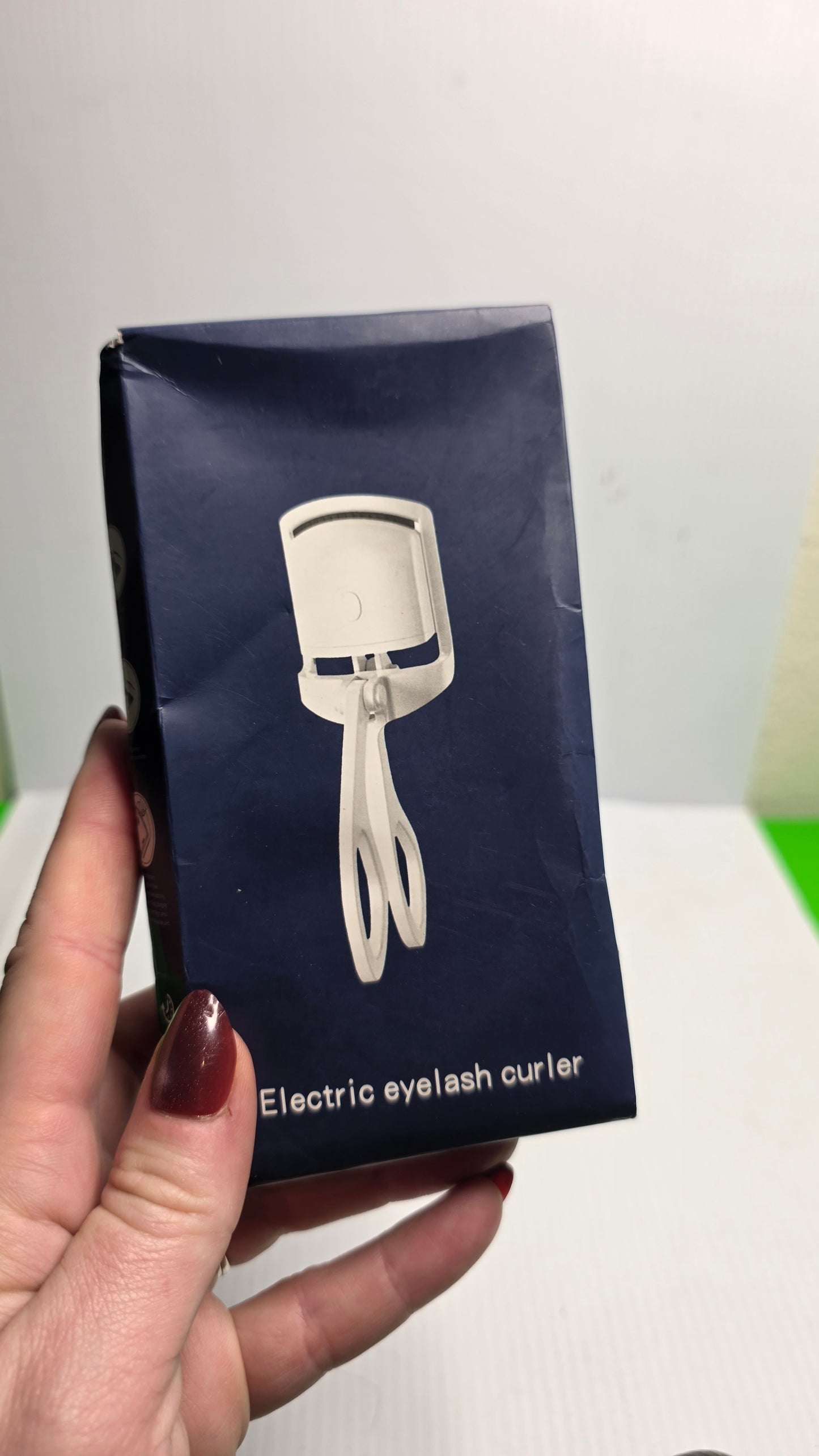Electric Eyelash Curler