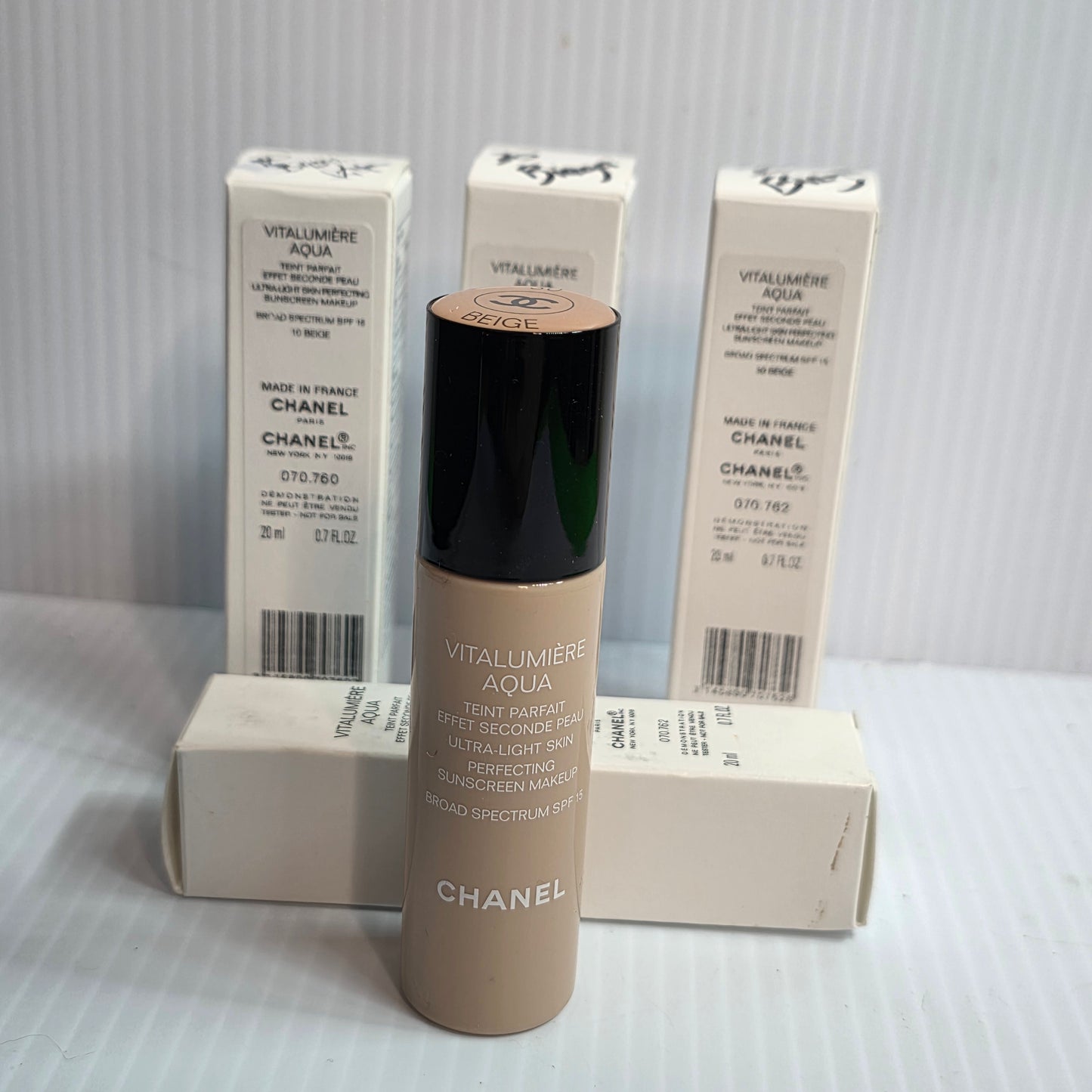 Chanel Fond De Teint Foundation * pick shade *