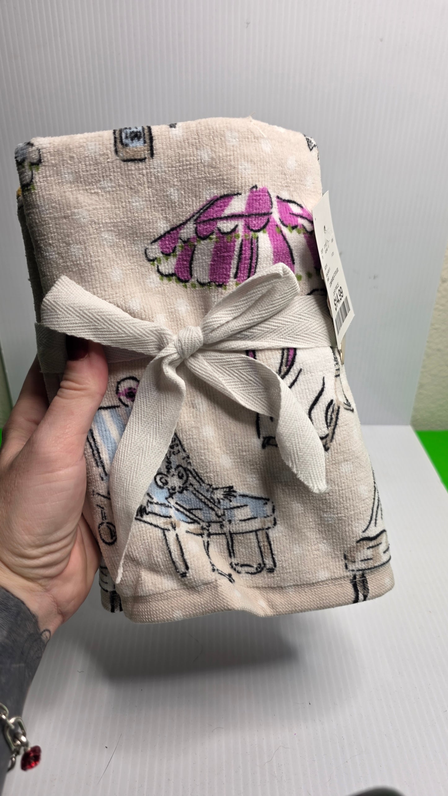 Summerween Towels