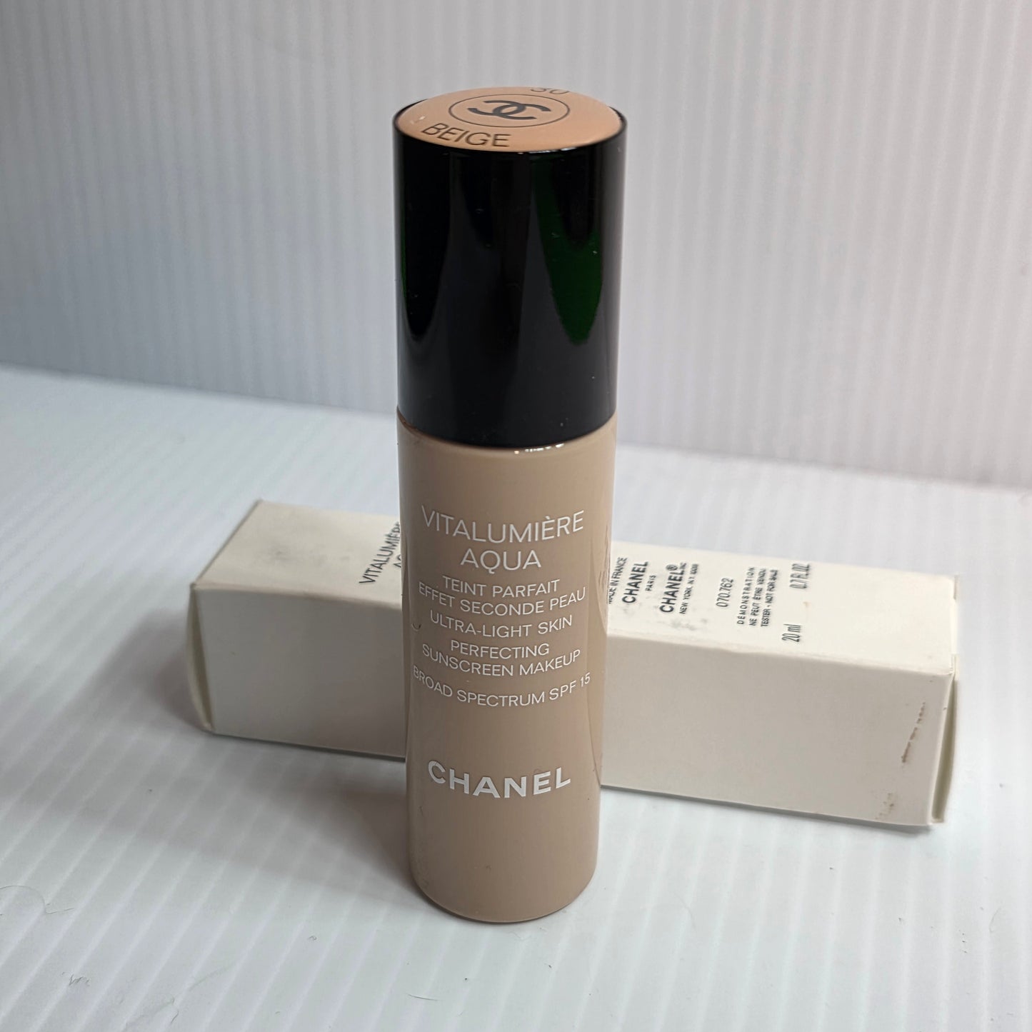 Chanel Fond De Teint Foundation * pick shade *