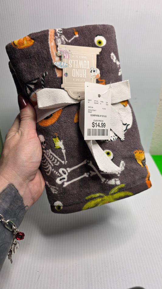 Summerween Towels 2